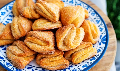Творожное печенье с сахаром «Ушки»