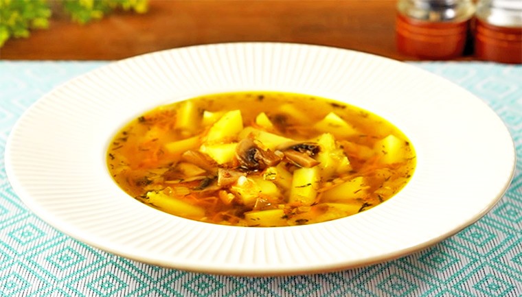 Суп с гречкой и грибами