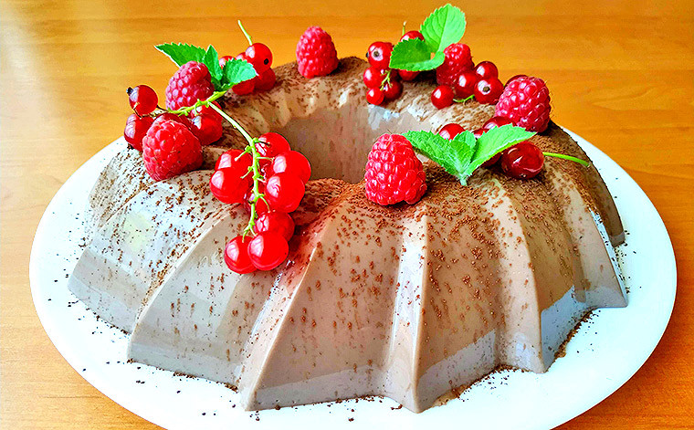 Шоколадный десерт из ряженки