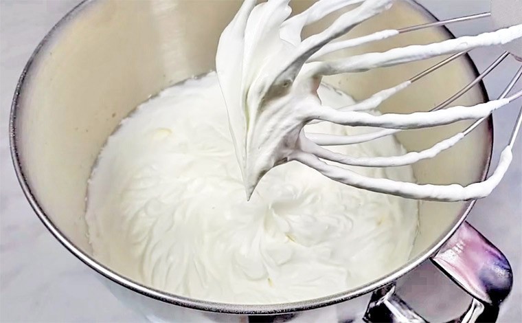 Сливочно-творожный крем для тортов и пирожных