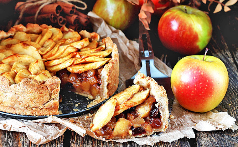 Яблочный пирог - подборка лучших рецептов