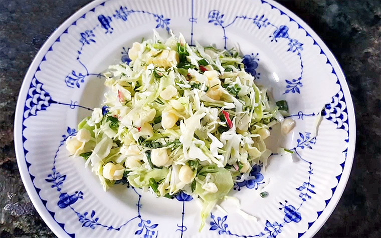 Салат со свежей кукурузой «Пикник»