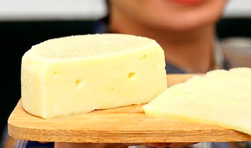 Домашний твердый сыр из молока и творога