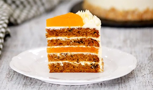 Морковный торт с мандариновым конфи