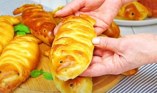 Пирожки с рыбой и картошкой в духовке