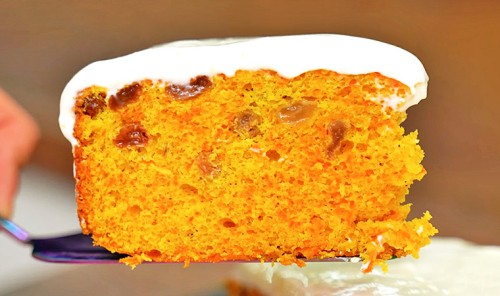 Морковный пирог со сметанным кремом