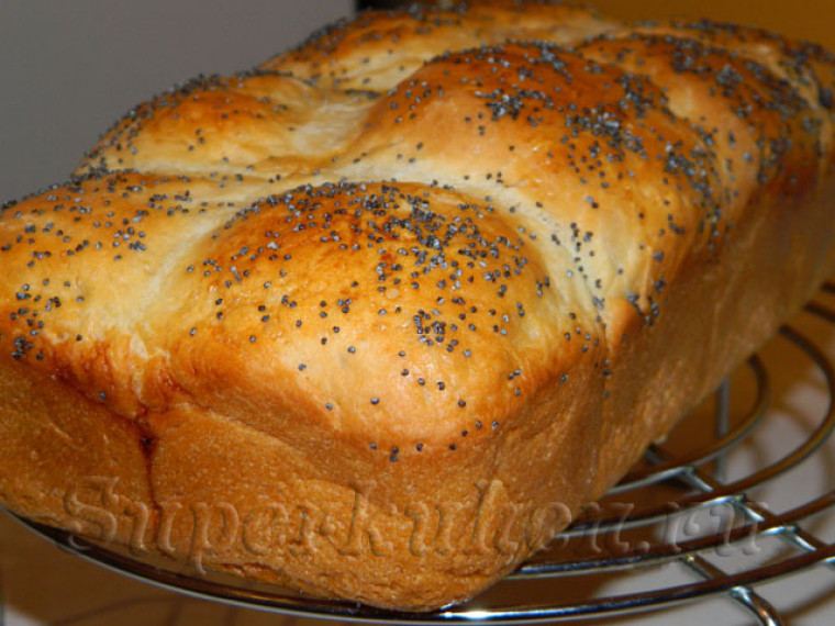 Итальянский сдобный хлеб с маком
