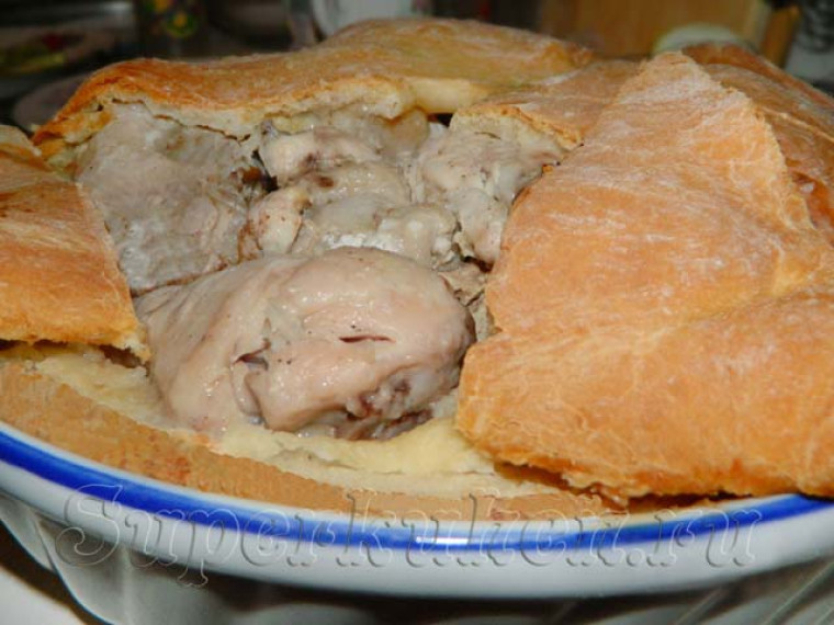Пирог с курицей и картошкой