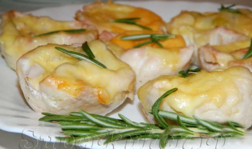 Рулладини из курицы с помидорами и сыром